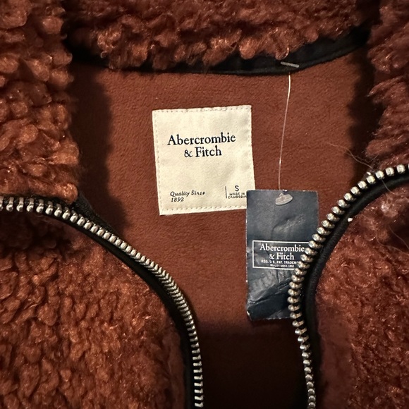 Abercrombie & Fitch cinched curley drama sherpa jacket pullover - Picture 4 of 4